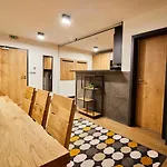 Apartment Apartmany Vysluni