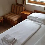 Vysluni Apartament